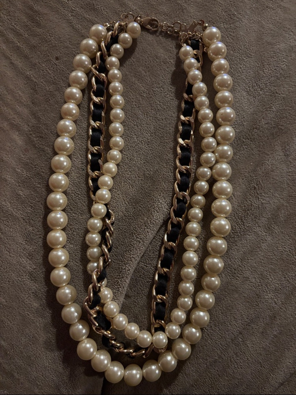 Layered Pearl and Chain Statement Necklace - Ivory and Gold